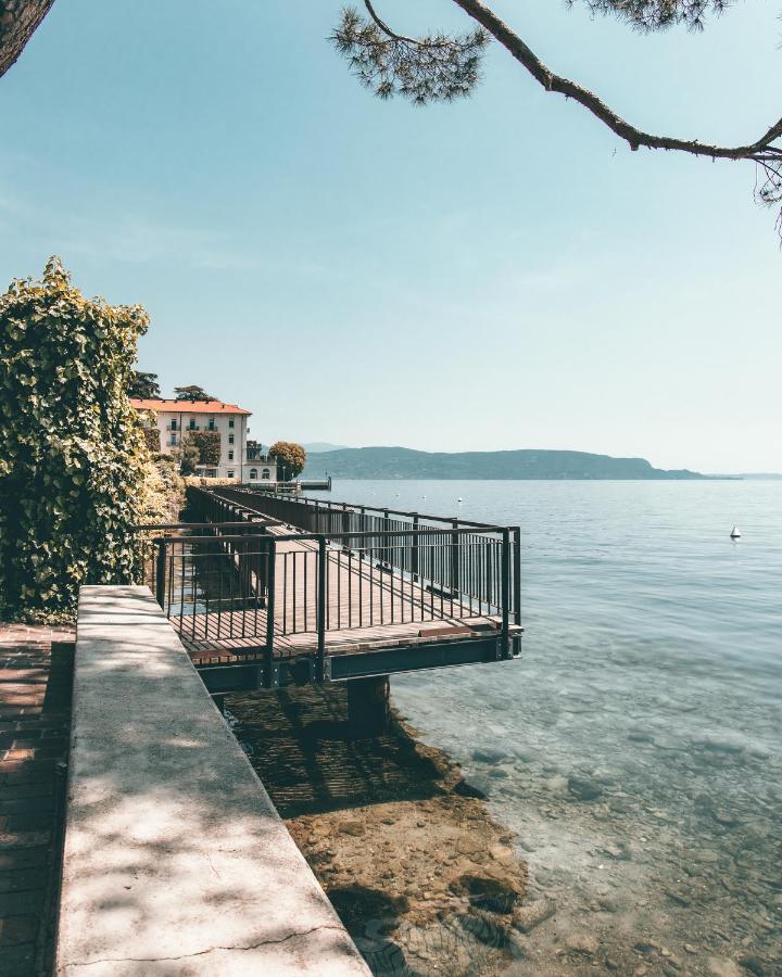 Bike Hotel Touring Gardone Riviera & Wellness Екстер'єр фото