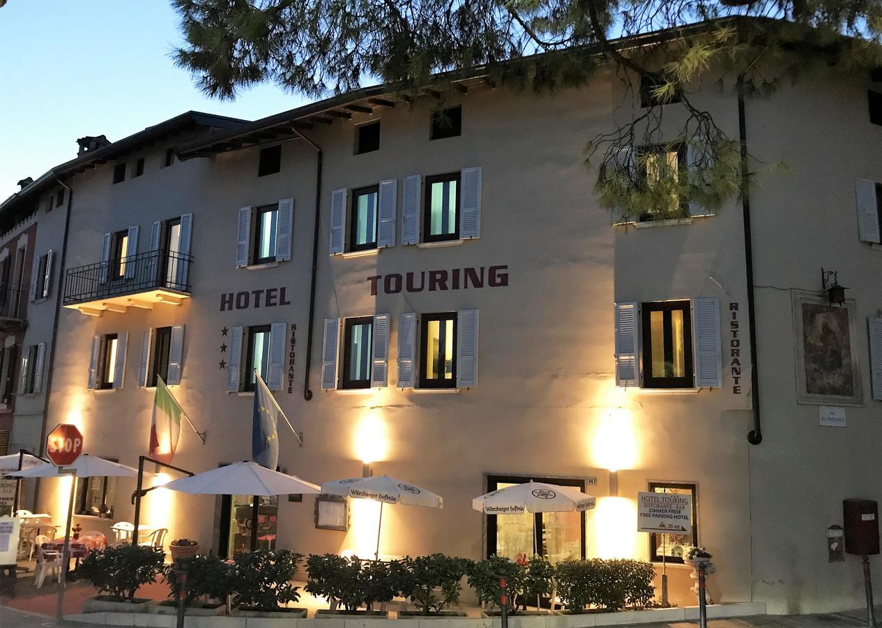 Bike Hotel Touring Gardone Riviera & Wellness Екстер'єр фото